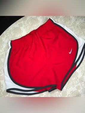 Nike Dri-FIT Tempo Running Shorts Women’s XS Red Lined Drawstring